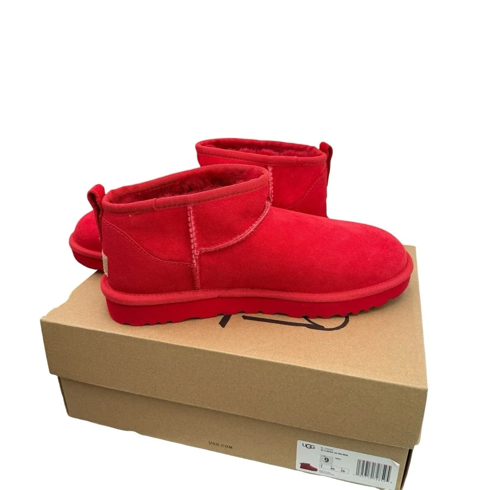 UGG Classic Ultra Mini Samba Red Suede Fur Comfort Womens Boots SZ US 9 NIB Read